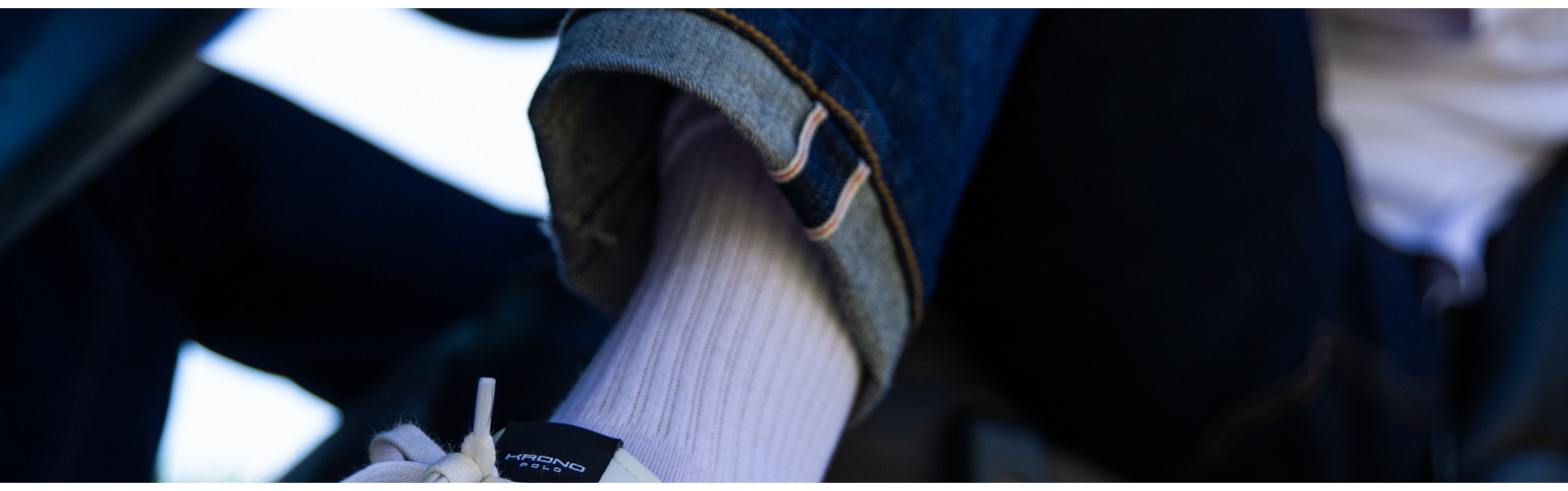 https://www.kronopolo.fr/image/cache/catalog/Blog%20Banners/Selvedge%20Jeans-1903x596.jpg