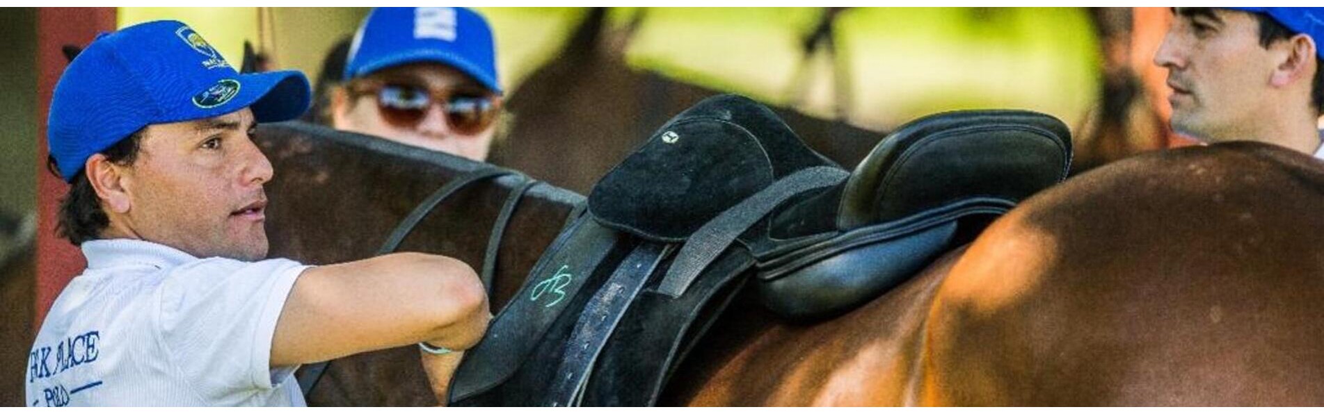 https://www.kronopolo.fr/image/cache/catalog/Blog%20Banners/saddlery-1903x596.jpg