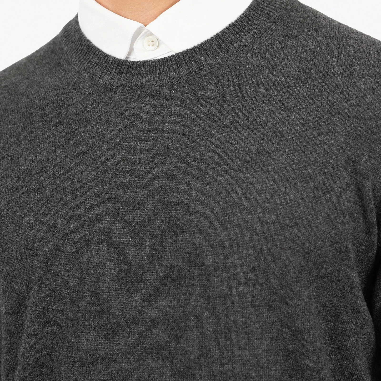 Pull col rond en cachemire Charbon Pull col rond en cachemire Charbon