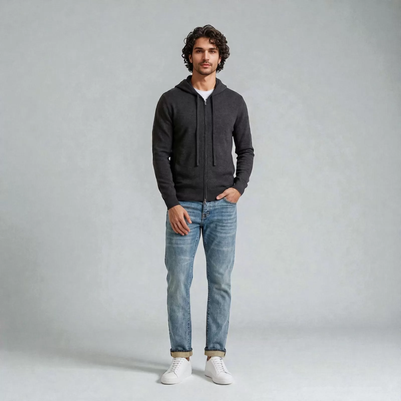 Sweat à capuche Zippé en cachemire Gris Anthracite Sweat à capuche Zippé en cachemire Gris Anthracite