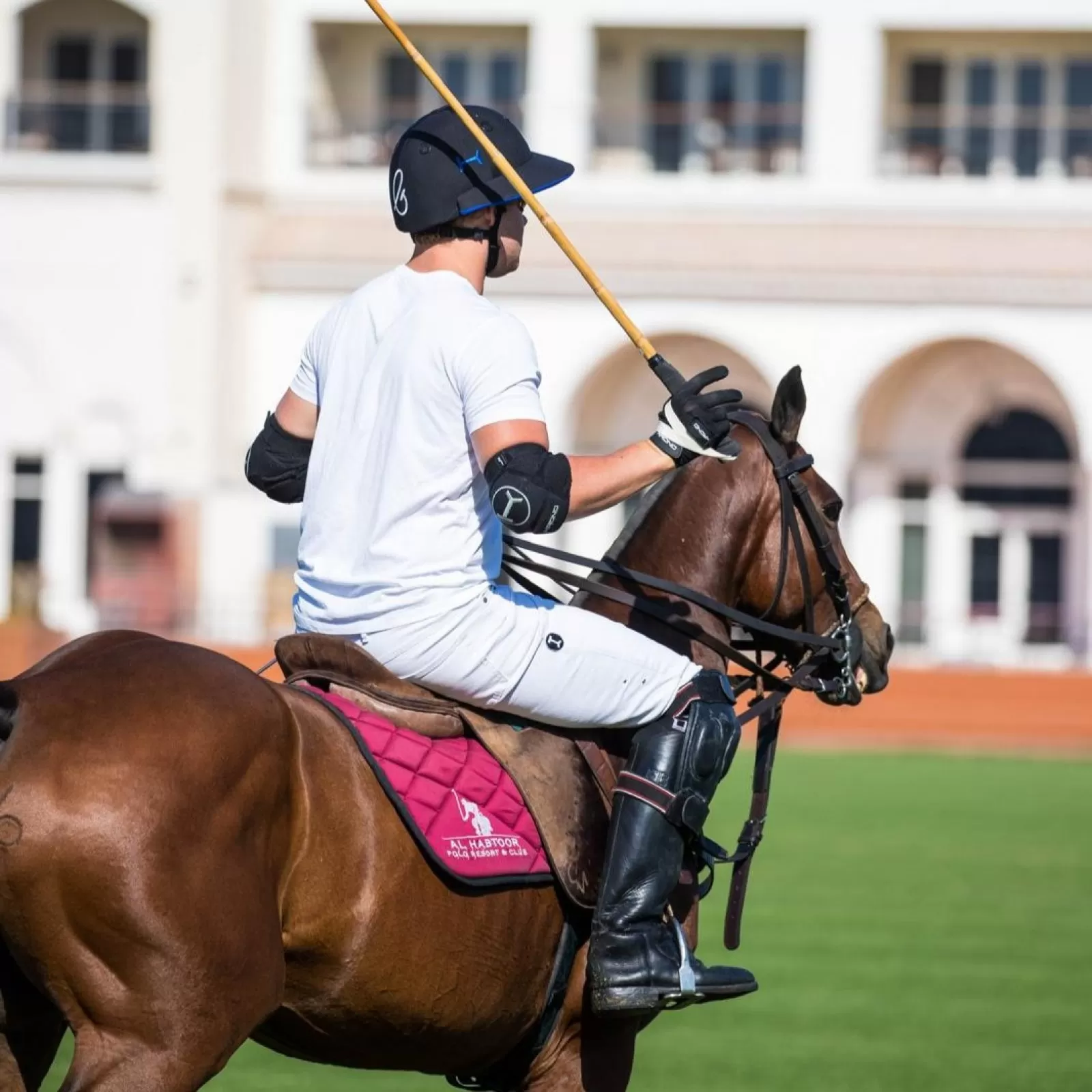 Les Protège-coudes Les Protège-coudes