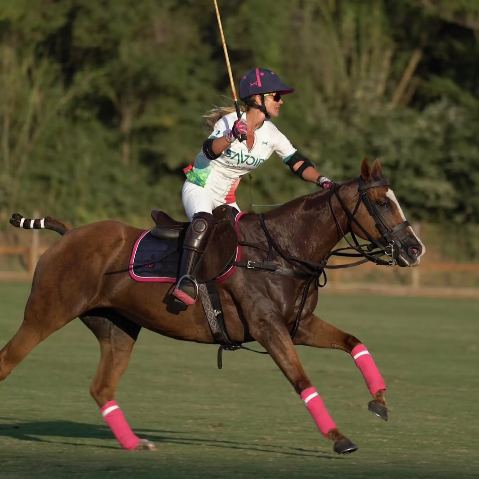 Casque de Polo Bleu Marine Casque de Polo Bleu Marine